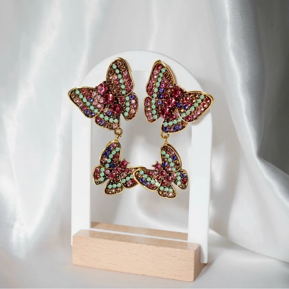 ✨Betsey Johnson Yara Rhinestone Butterfly Earrings